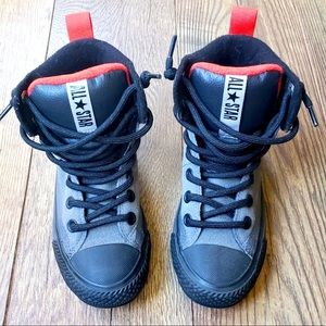 •boys• converse all star classic high tops sz 12.5